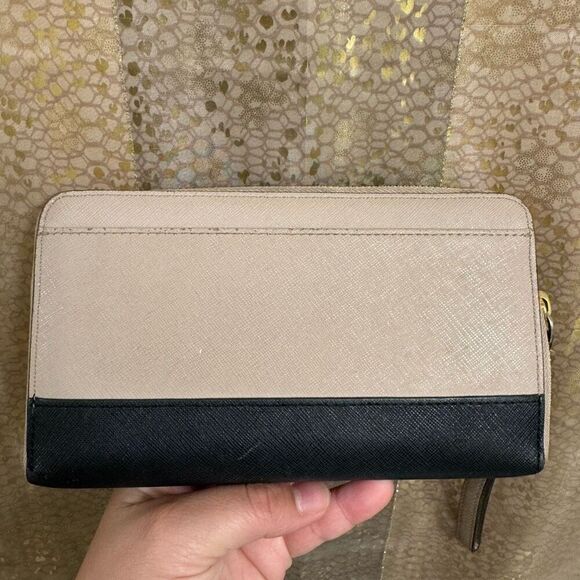 Kate Spade Beige Black Color Block Zip Full Size Wallet - Picture 2 of 7